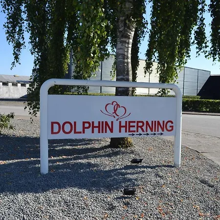 Hotel Dolphin