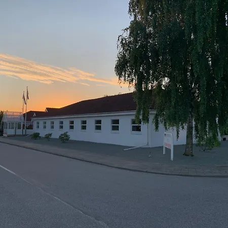 Dolphin ホテル ヘアニング